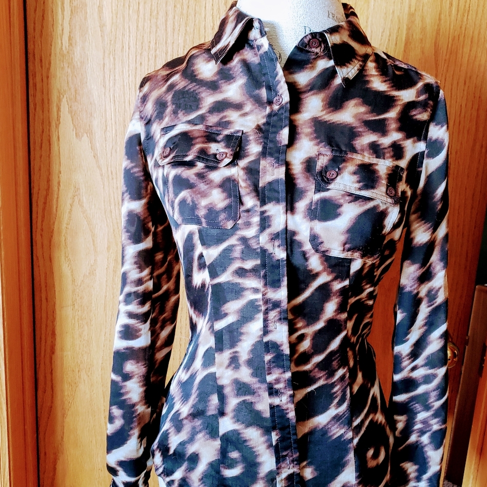 💚💚3/$10 CK Blouse💚💚